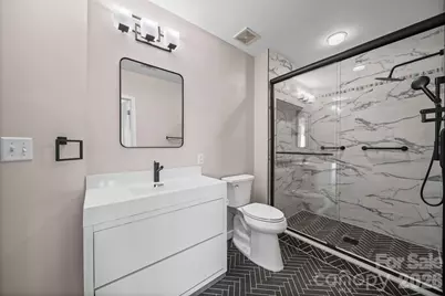 210 N Church Street #1414, Charlotte, NC 28202 - Photo 14
