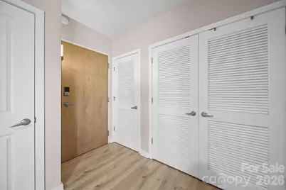 210 N Church Street #1414, Charlotte, NC 28202 - Photo 2