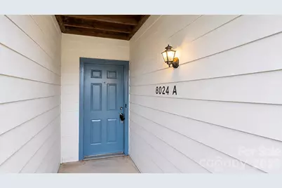 8024 Tremaine Court, Charlotte, NC 28227 - Photo 2