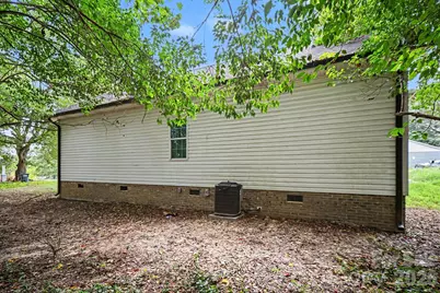 1402 Essex Avenue, Gastonia, NC 28052 - Photo 28