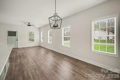 1402 Essex Avenue, Gastonia, NC 28052 - Photo 16