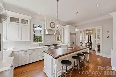 1136 Queens Road, Charlotte, NC 28207 - Photo 10