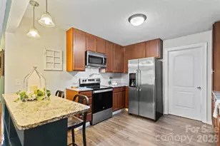 205 E Phifer St, Marshville, NC 28103 - Photo 8