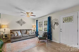 205 E Phifer St, Marshville, NC 28103 - Photo 4