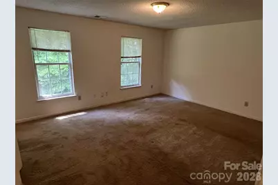 5326 Groveton Court, Charlotte, NC 28269 - Photo 16