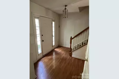 5326 Groveton Court, Charlotte, NC 28269 - Photo 4