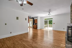 69 Ivy Ln, Fletcher, NC 28732 - Photo 18