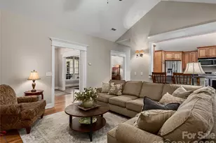 314 Summerset Dr, Clyde, NC 28721 - Photo 6