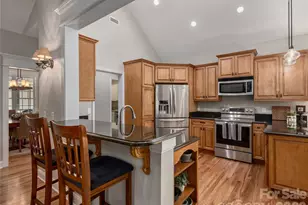 314 Summerset Dr, Clyde, NC 28721 - Photo 10