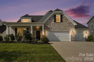6858 Hunts Mesa Dr, Fort Mill, SC 29707 - Photo 1