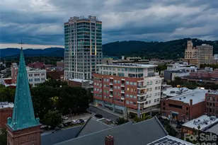 12 S Lexington Ave, Asheville, NC 28801 - Photo 2