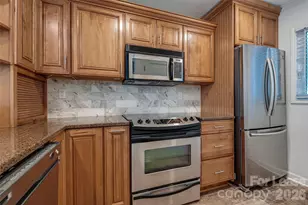 646 Portside Dr, Davidson, NC 28036 - Photo 10