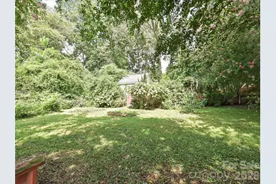 7813 Bridle Court, Charlotte, NC 28216 - Photo 18