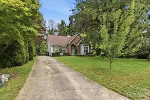 7813 Bridle Ct, Charlotte, NC 28216 - Photo 20