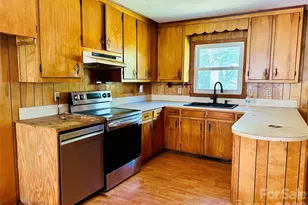 886 Pearidge Rd, Bostic, NC 28018 - Photo 2