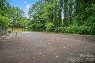 8500 Woodhill Manor Ct, Charlotte, NC 28215 - Photo 48