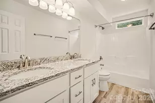 8500 Woodhill Manor Ct, Charlotte, NC 28215 - Photo 8