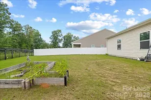144 Babbling Brk Dr, Clayton, NC 27520 - Photo 42