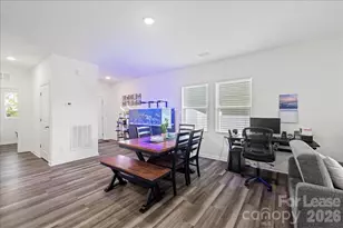 144 Babbling Brk Dr, Clayton, NC 27520 - Photo 18
