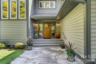 107 Spruce Ln, Zirconia, NC 28790 - Photo 2