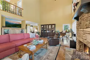 107 Spruce Ln, Zirconia, NC 28790 - Photo 8