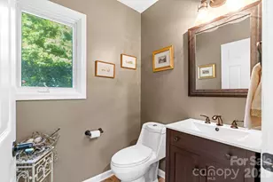 107 Spruce Ln, Zirconia, NC 28790 - Photo 12