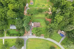 1714 Lazenby St, Newton, NC 28658 - Photo 44