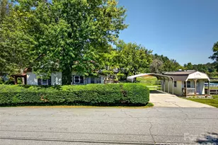110 E Price St, Hendersonville, NC 28739 - Photo 34