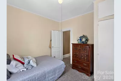 110 E Price Street, Hendersonville, NC 28739 - Photo 28