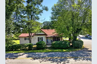 110 E Price Street, Hendersonville, NC 28739 - Photo 32