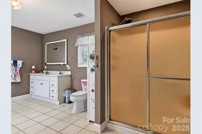 110 E Price Street, Hendersonville, NC 28739 - Photo 22