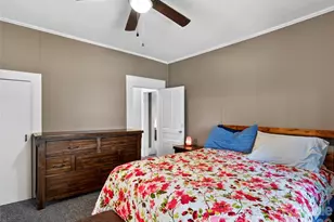110 E Price St, Hendersonville, NC 28739 - Photo 20