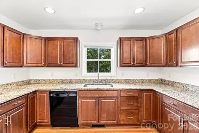 2 Elkmont Place, Asheville, NC 28804 - Photo 6