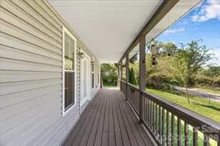 2 Elkmont Pl, Asheville, NC 28804 - Photo 4