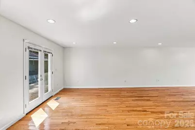 2 Elkmont Place, Asheville, NC 28804 - Photo 10