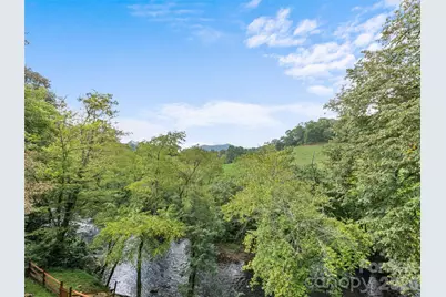 404 Loop Road, Clyde, NC 28721 - Photo 22