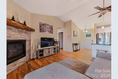 404 Loop Road, Clyde, NC 28721 - Photo 6