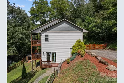 404 Loop Road, Clyde, NC 28721 - Photo 36