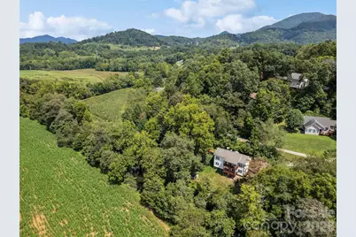 404 Loop Road, Clyde, NC 28721 - Photo 46