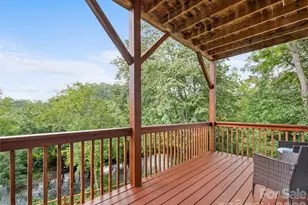 404 Loop Rd, Clyde, NC 28721 - Photo 34