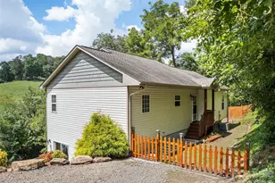 404 Loop Rd, Clyde, NC 28721 - Photo 44
