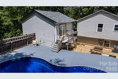 100 Woodlea Drive, Morganton, NC 28655 - Photo 6