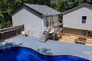 100 Woodlea Dr, Morganton, NC 28655 - Photo 6