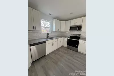 1226 4th Street Lane NE, Hickory, NC 28601 - Photo 16