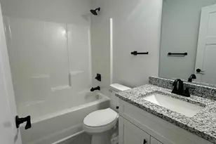 1226 4th St Ln NE, Hickory, NC 28601 - Photo 12