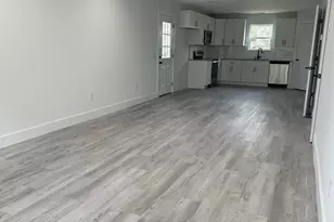 1226 4th St Ln NE, Hickory, NC 28601 - Photo 4