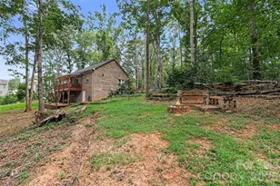 1042 Rosewood Dr, Dallas, NC 28034 - Photo 34