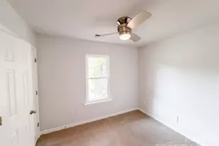 1412 Bells Knox Rd, Charlotte, NC 28214 - Photo 8