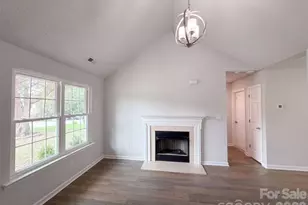 1412 Bells Knox Rd, Charlotte, NC 28214 - Photo 14