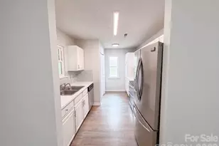 1412 Bells Knox Rd, Charlotte, NC 28214 - Photo 2